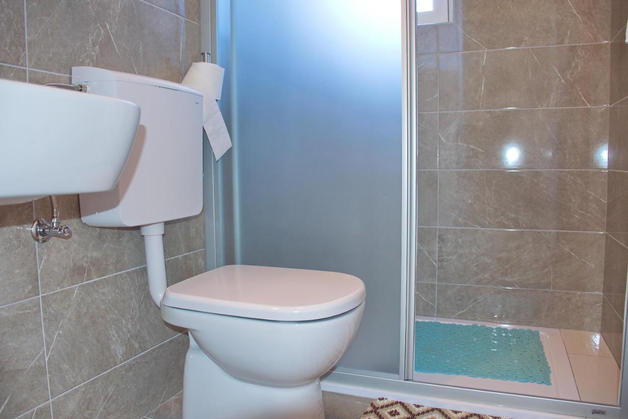 Apartmani Vidusin Novalja Zewnętrze zdjęcie