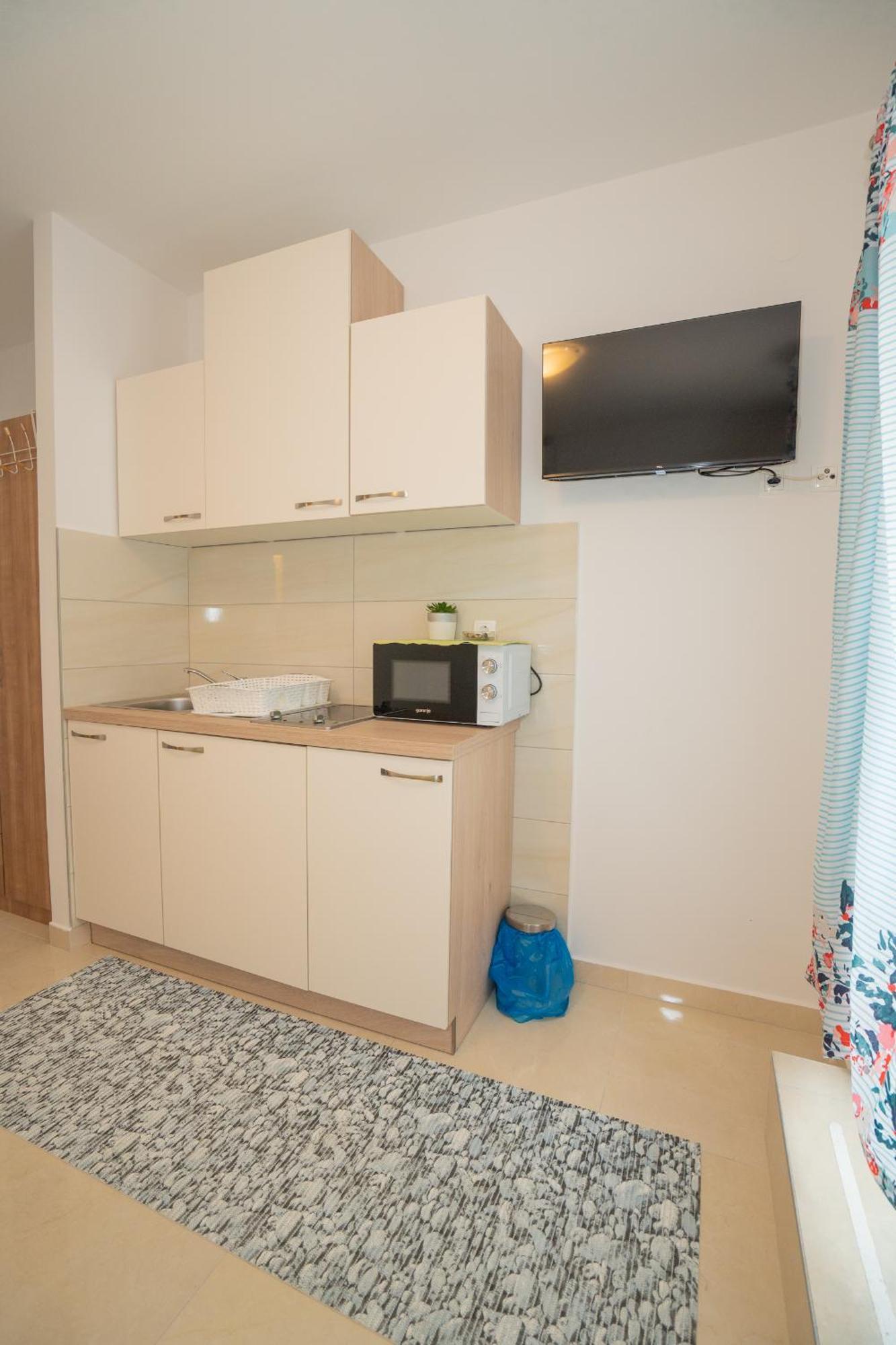 Apartmani Vidusin Novalja Zewnętrze zdjęcie