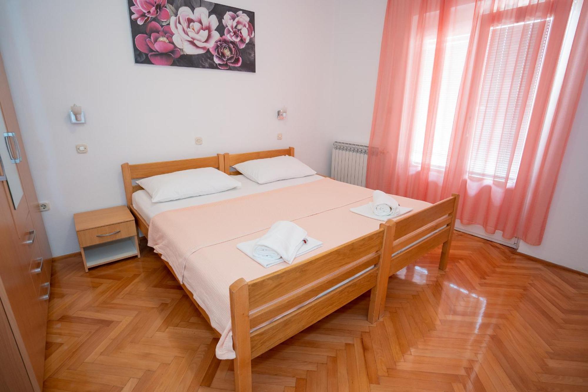 Apartmani Vidusin Novalja Zewnętrze zdjęcie