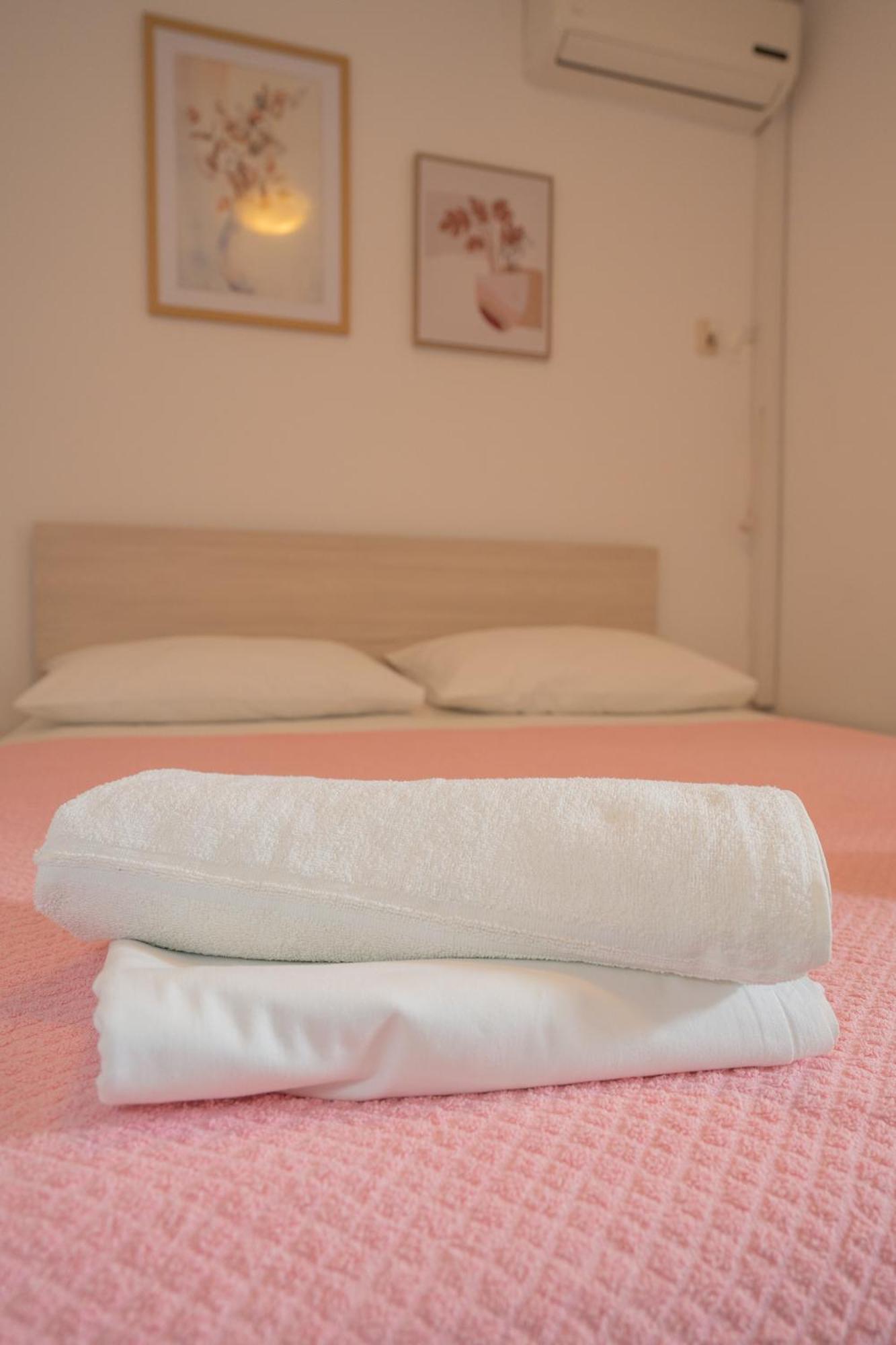 Apartmani Vidusin Novalja Zewnętrze zdjęcie