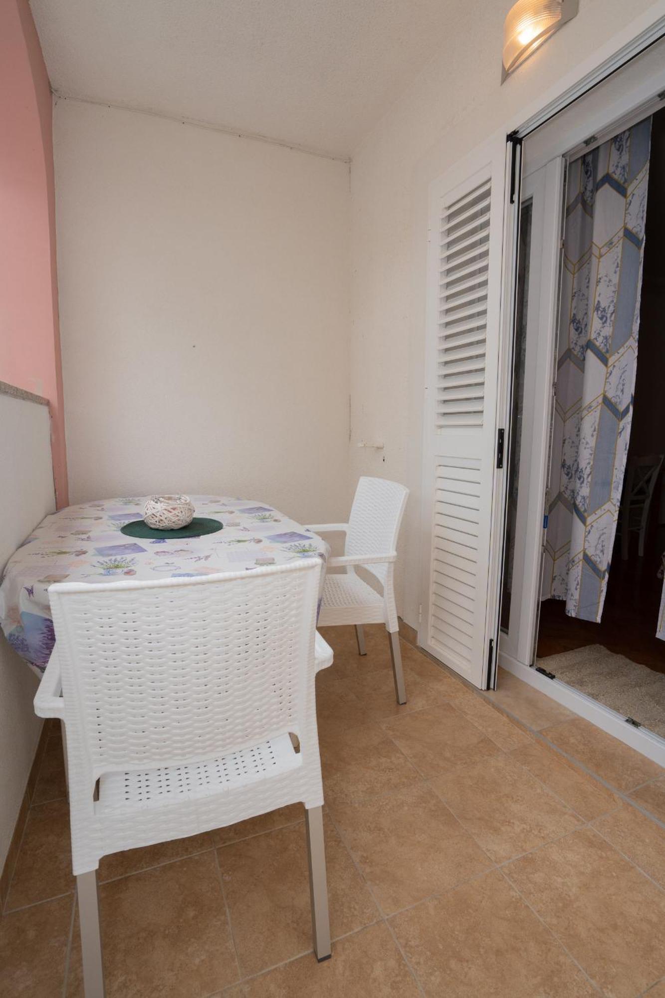 Apartmani Vidusin Novalja Zewnętrze zdjęcie